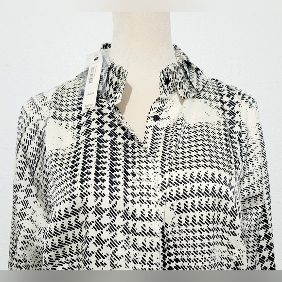 Worthington Women’s Button Down Blouse Size Large Black White Houndstooth Print - Picture 2 of 13